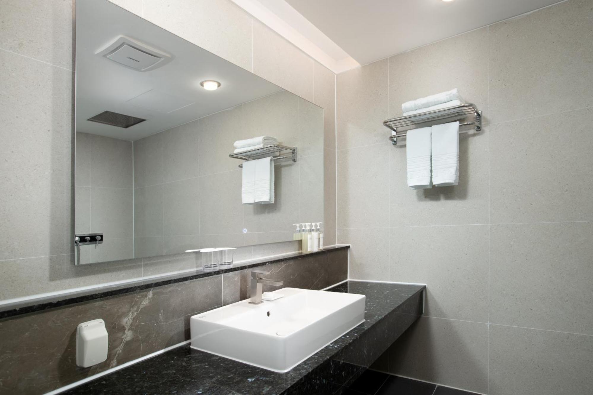 Hotel Solaire Boryeong Buitenkant foto