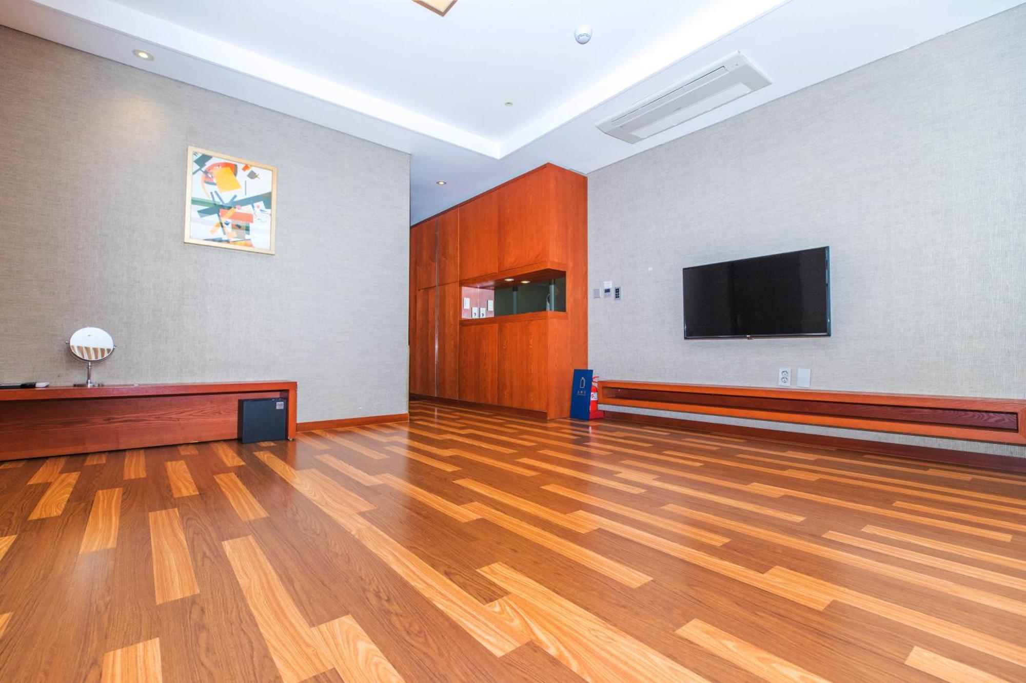 Hotel Solaire Boryeong Buitenkant foto
