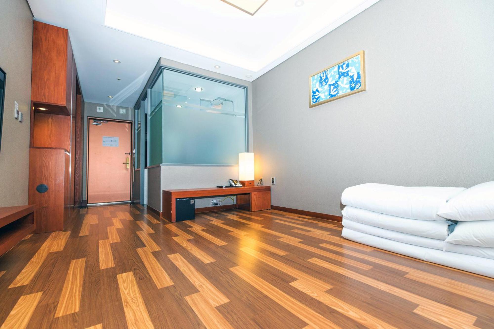 Hotel Solaire Boryeong Buitenkant foto
